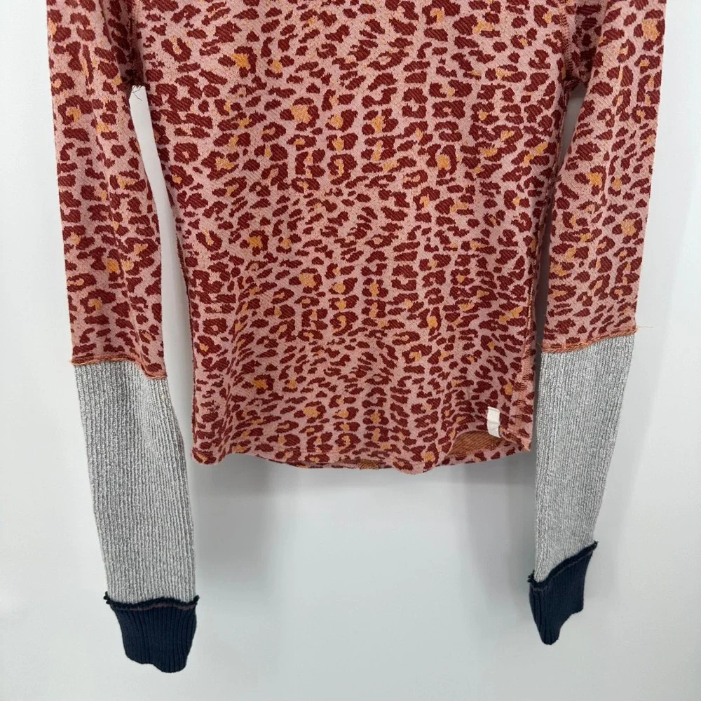 Free‎ People Bohemian Leopard Print Thermal Long Sleeve Top  Small Y2K Indie